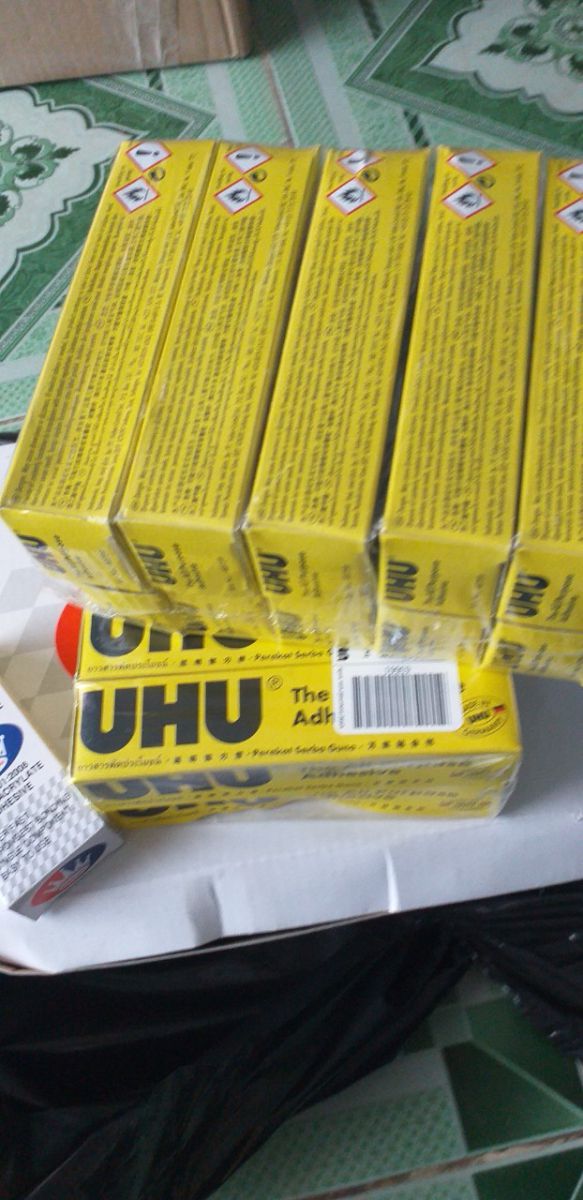 KEO DÁN VẢI UHU